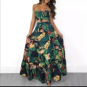 2 Piece Summer Boutique bandeau and skirt